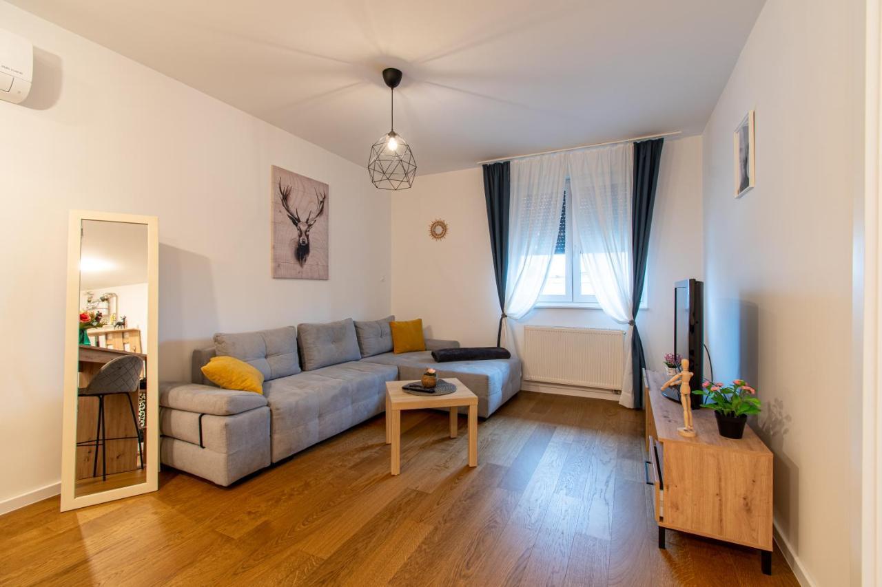 Flexible Selfcheckins 39 - Zagreb - Parking - New Apartment Exterior photo