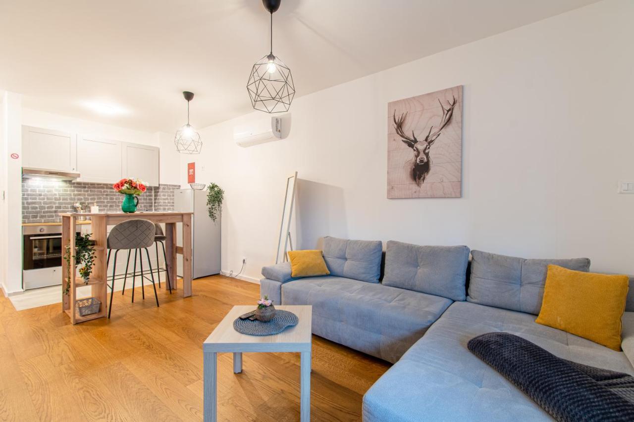 Flexible Selfcheckins 39 - Zagreb - Parking - New Apartment Exterior photo